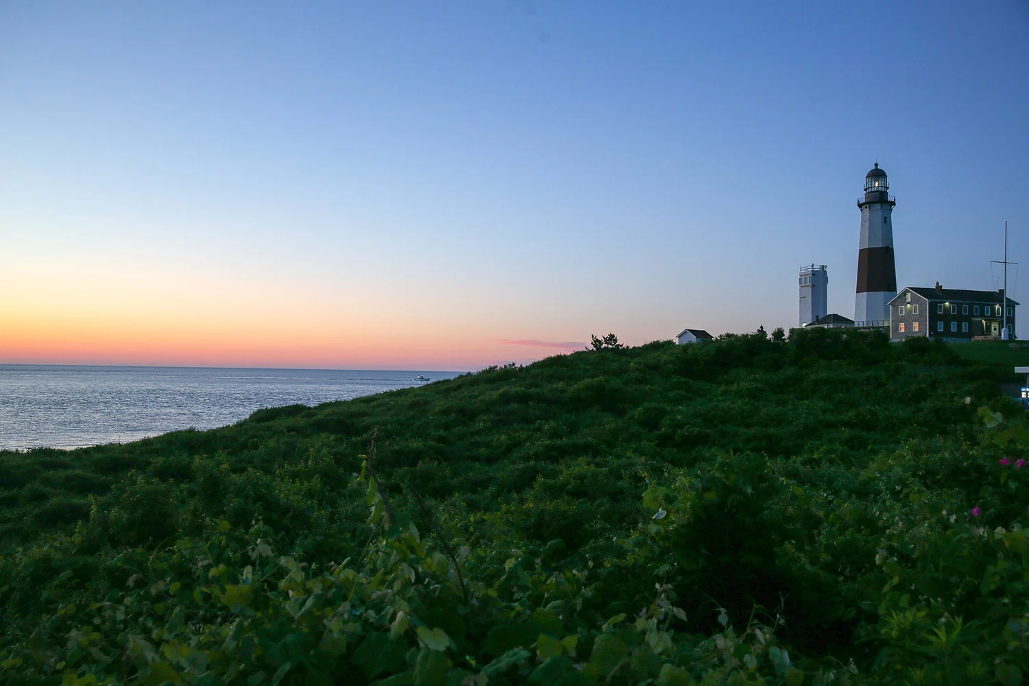 Montauk Lighthouse at Sunrise.jpg