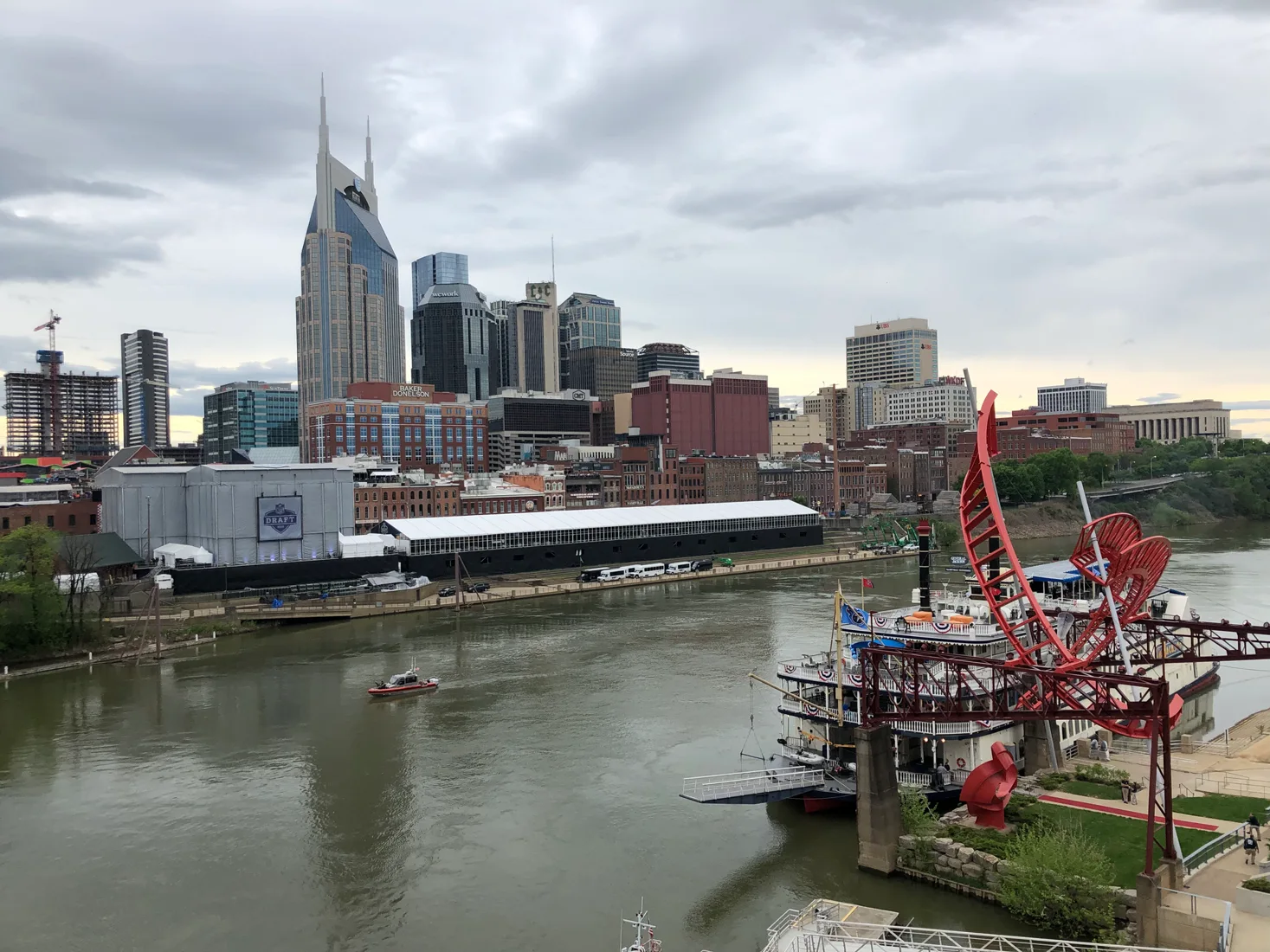View of Nashville from Seigenthaler Bridge.png