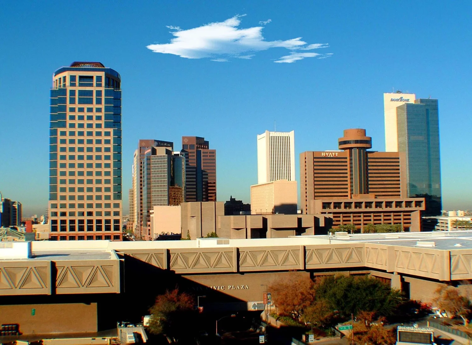 Phoenix skyline Arizona USA.jpg
