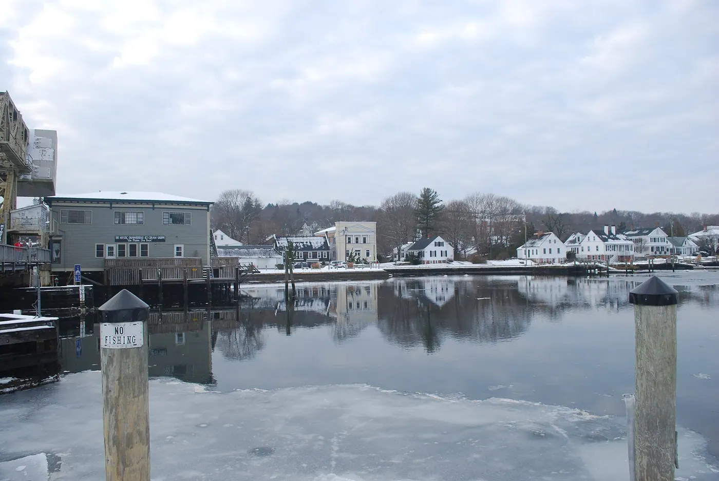 Connecticut — Downtown Mystic, CT Mystic River