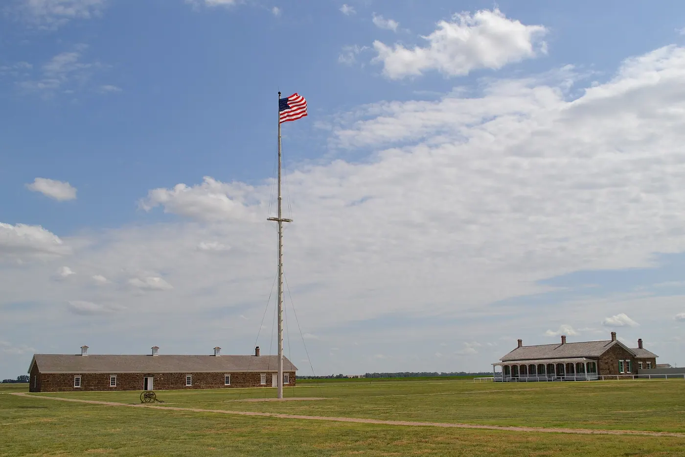 Fort Larned & the Santa Fe Trail — Fort Larned National Historic Site in Larned, Kansas - 2 (726897bdd35c445886788262e8634bb6)