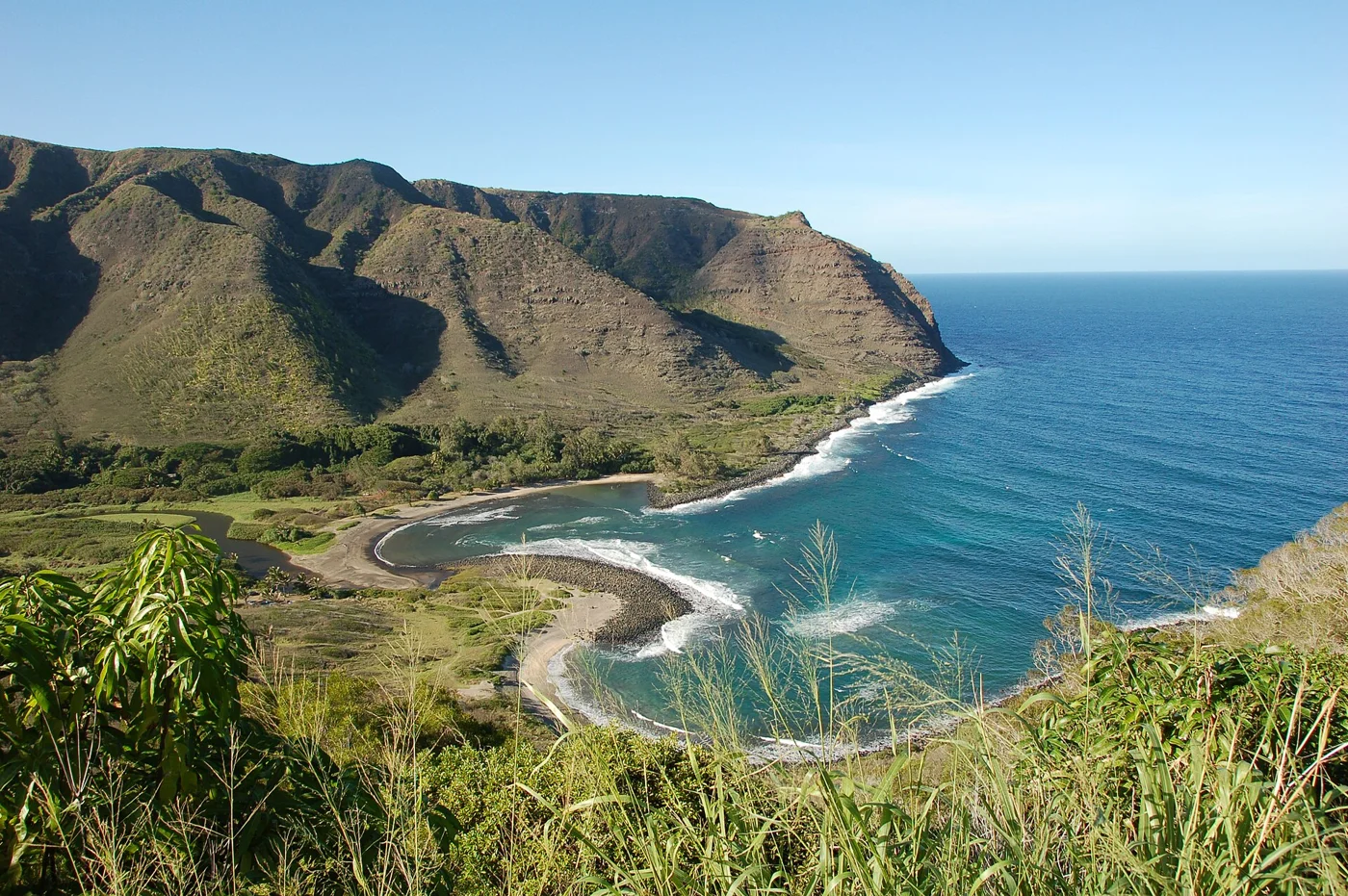 Hālawa Valley and the coast of eastern Molokaʻi