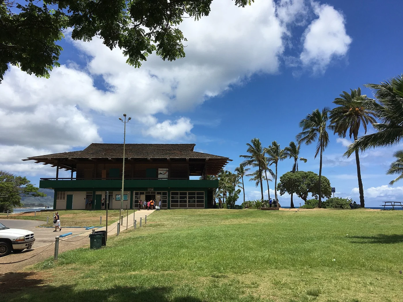 Haleʻiwa Beach Park on Oʻahu’s North Shore