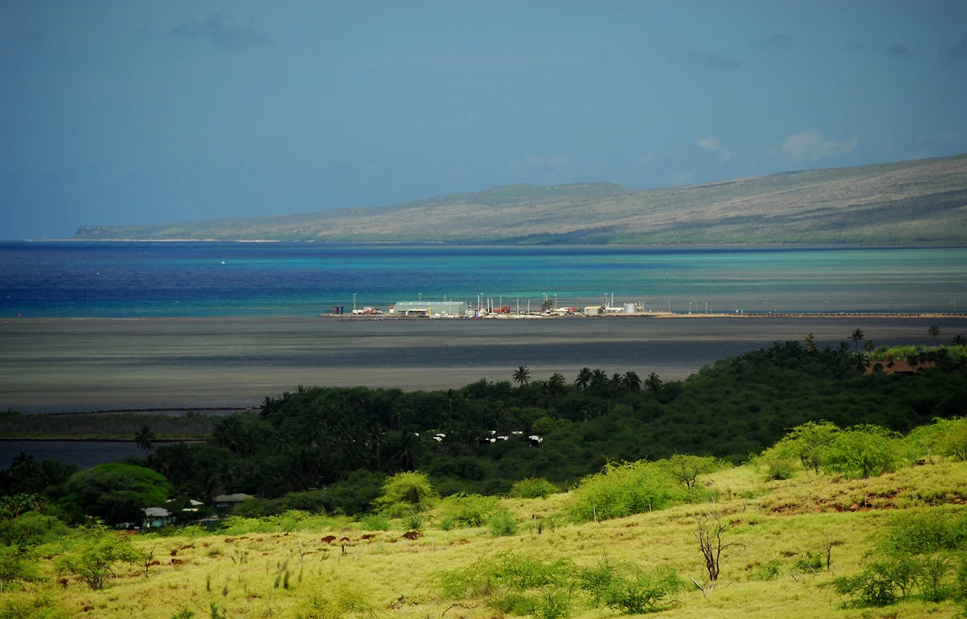 Kaunakakai and the south coast of Molokaʻi