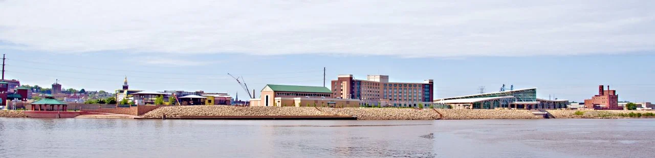 Mississippi River - Dubuque IA.jpg
