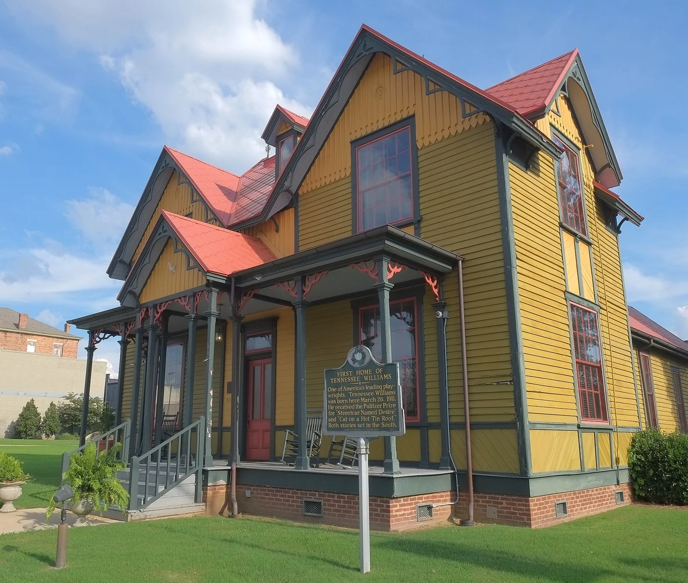 Tennessee Williams childhood home in Columbus, Mississippi