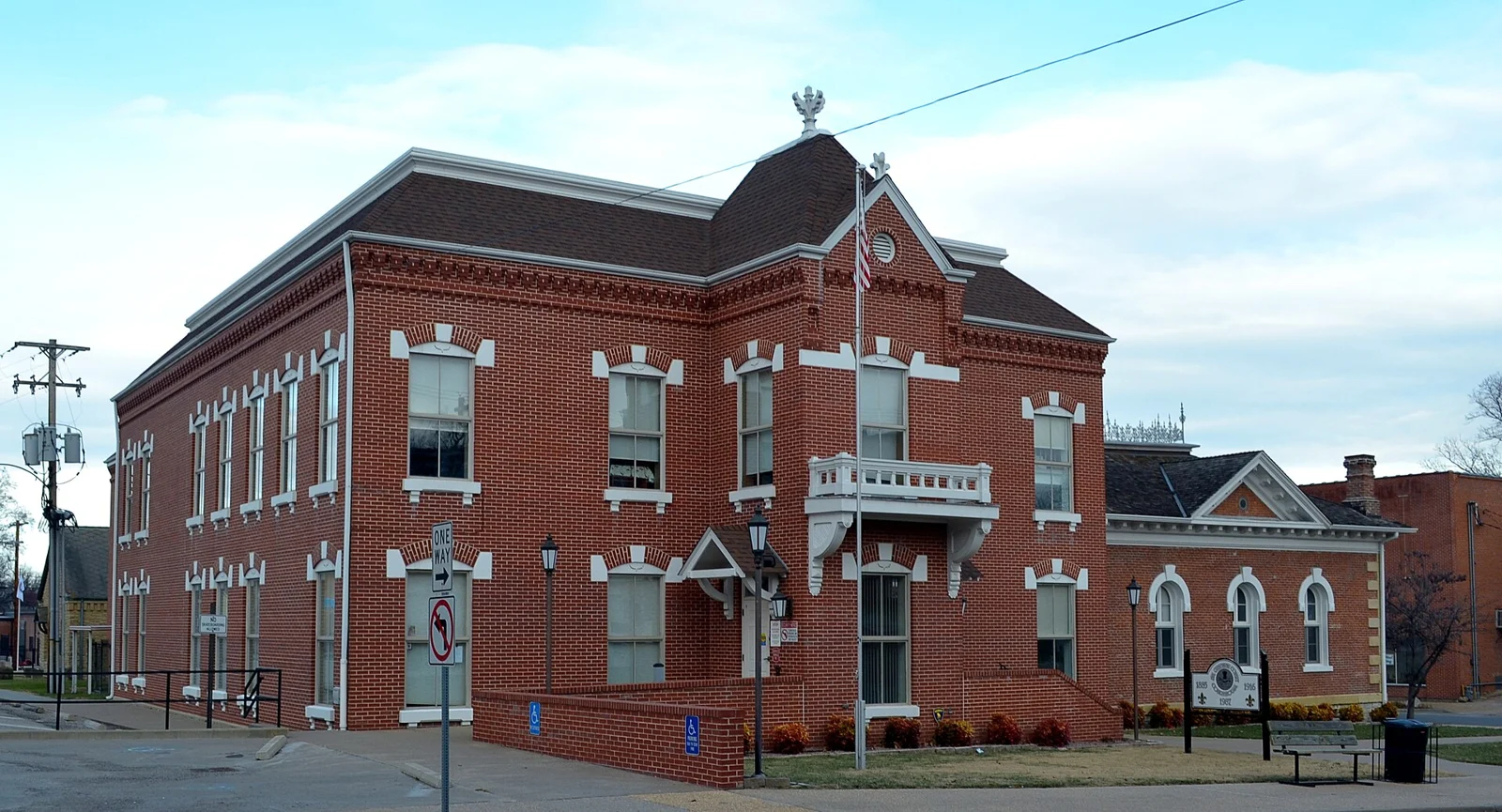 SteGenevieve Missouri Courthouse-20150101-007.jpg