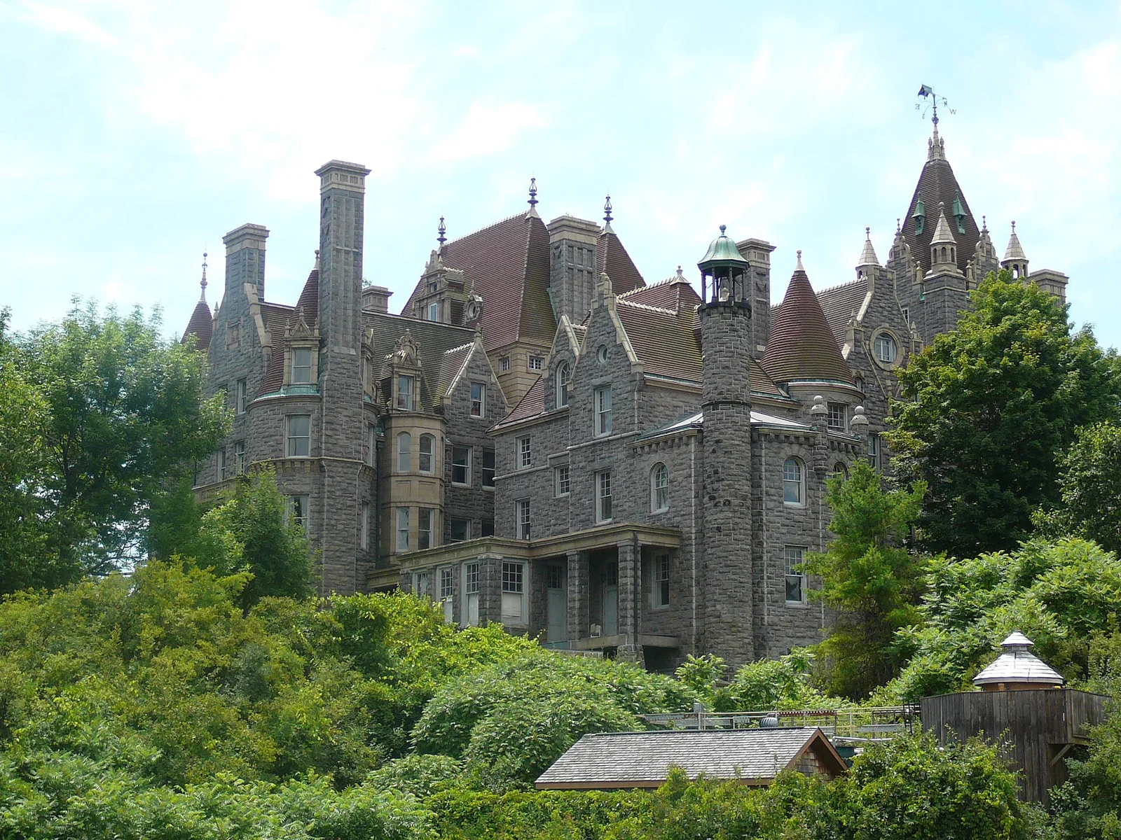 Boldt Castle, Heart Island, Thousand Islands, New York.jpg