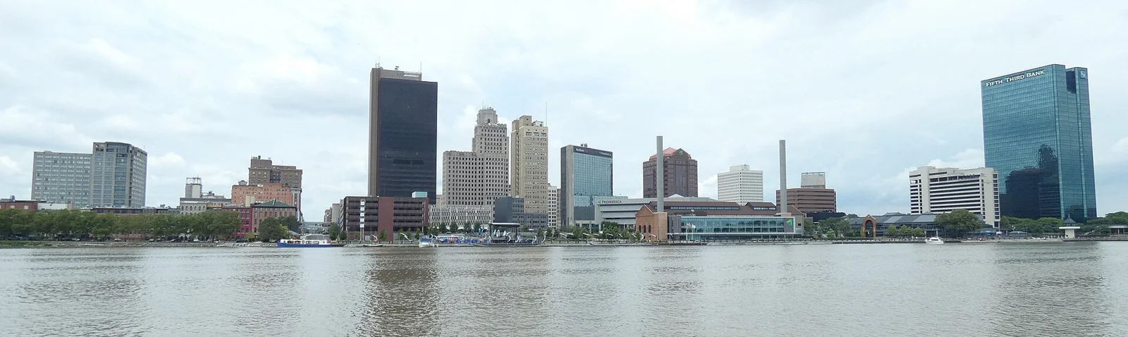 Toledo, Ohio Skyline, July 2022.jpg