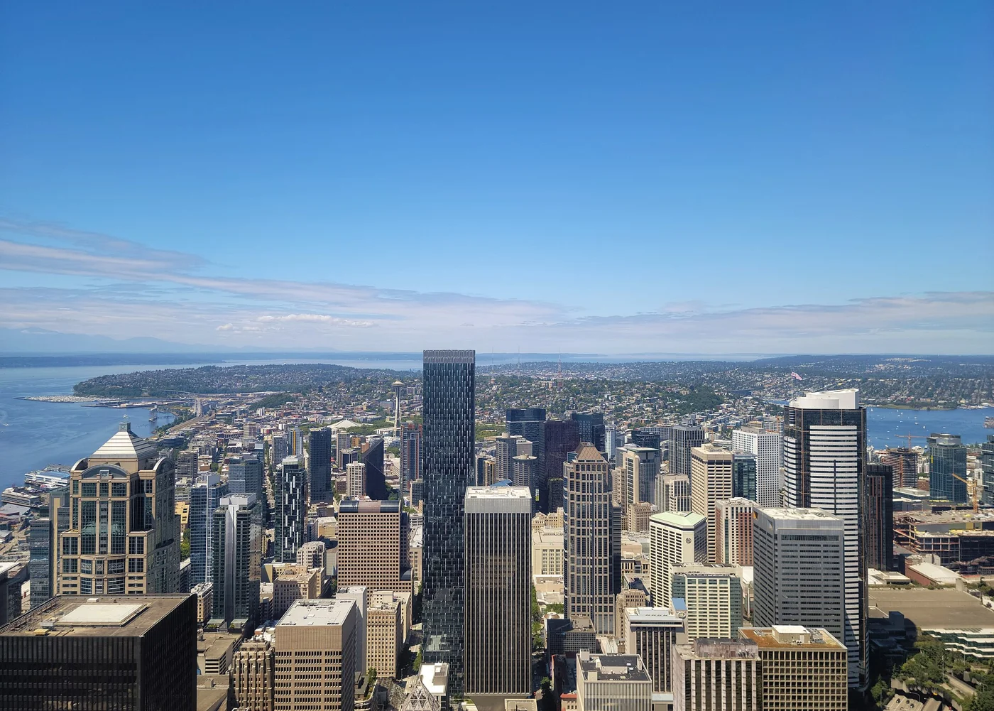 Seattle skyline viewed north from Columbia Center’s Sky View Observatory