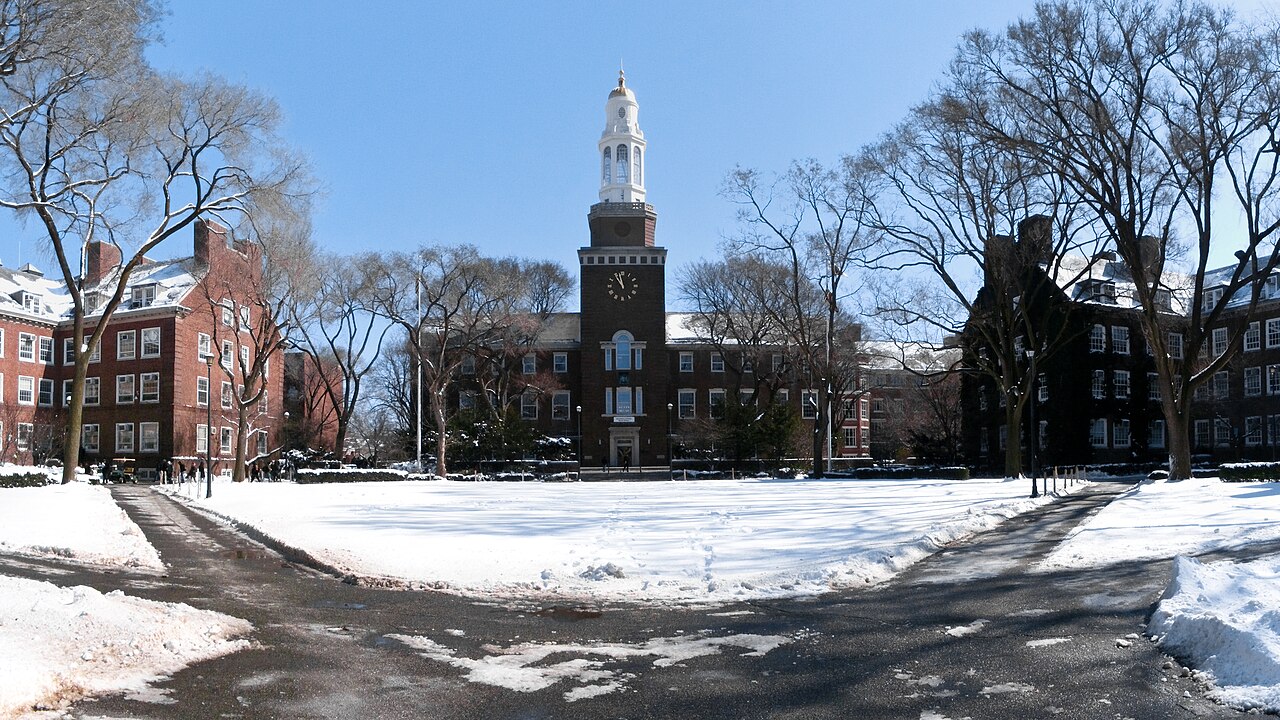 Picture of the east quad of Brooklyn College.