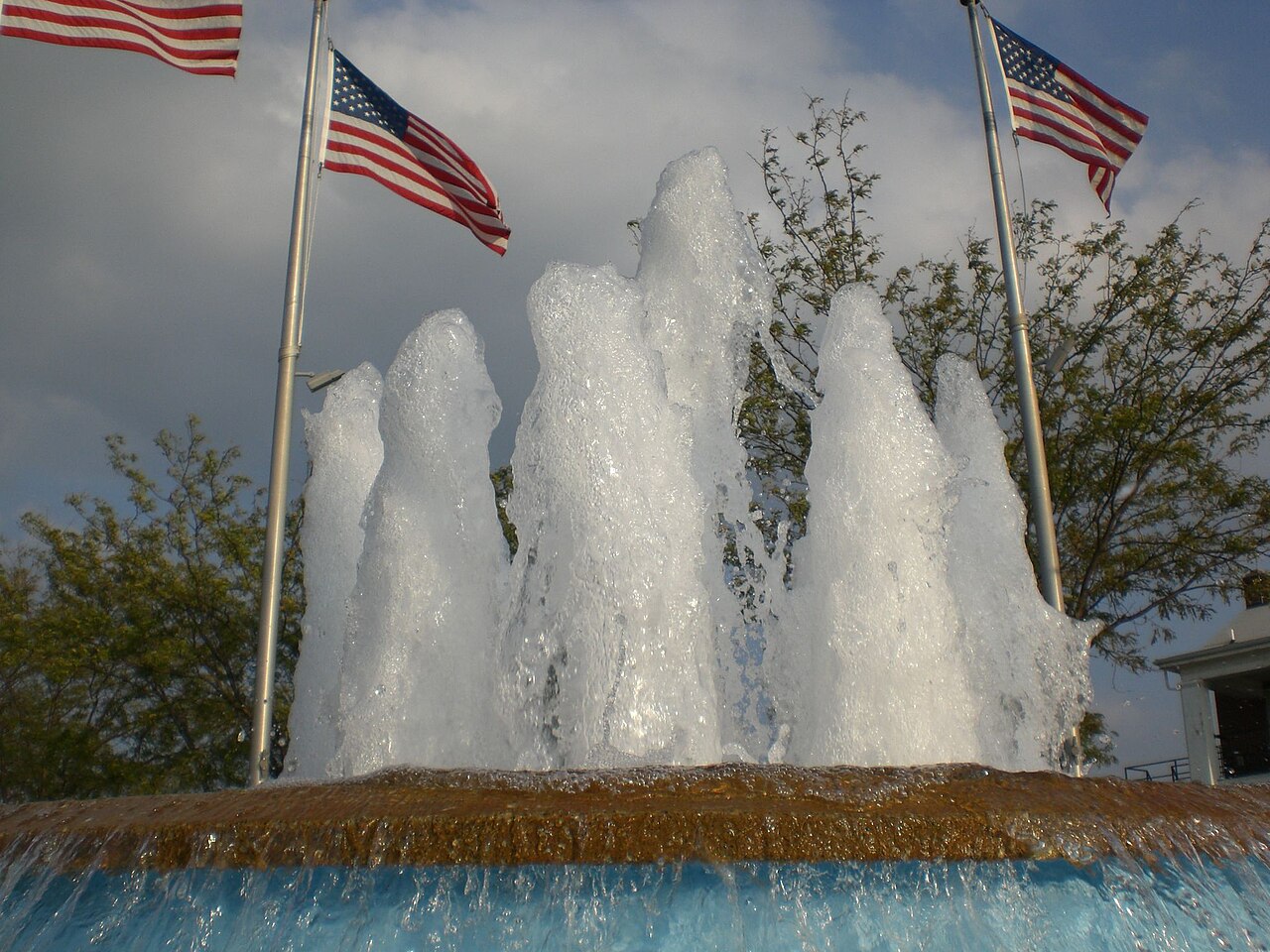 Closeup of the riverfront fountain in Owensboro, Kentucky, United States.