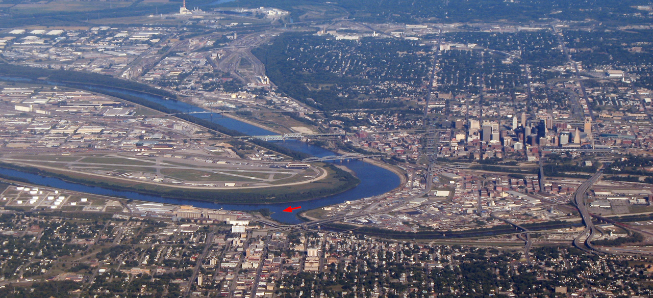 Kaw Point in Kansas City , looking slightly north of due east. Photo by poster in September 2007.