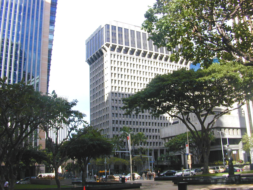 Destination area photograph near Honolulu/Downtown